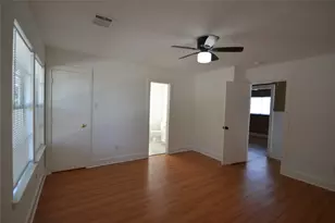 3811 E Traditions Ct, Houston, TX 77082 - Photo 23