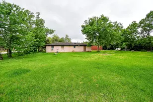 3635 Van Meter St, Houston, TX 77047 - Photo 13