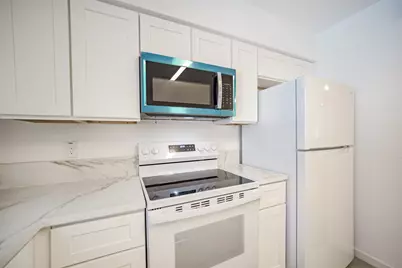 6207 Briar Glade Drive, Houston, TX 77072 - Photo 13