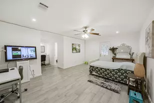 6207 Briar Glade Dr, Houston, TX 77072 - Photo 17