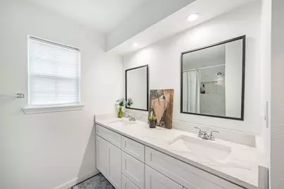 6207 Briar Glade Drive, Houston, TX 77072 - Photo 23