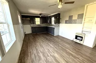 2308 32nd Ave N, Texas City, TX 77590 - Photo 5