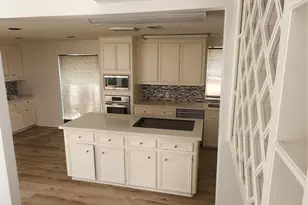 2127 Manor Green Dr, Houston, TX 77077 - Photo 37