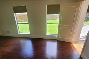 2127 Manor Green Dr, Houston, TX 77077 - Photo 27