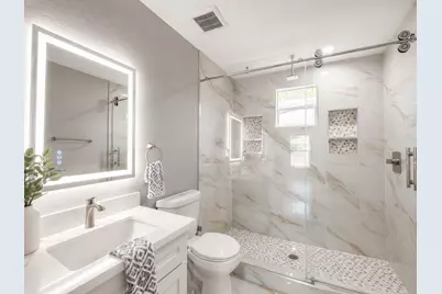7024 Gonzales Street, Houston, TX 77020 - Photo 11
