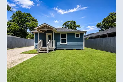 7024 Gonzales Street, Houston, TX 77020 - Photo 3