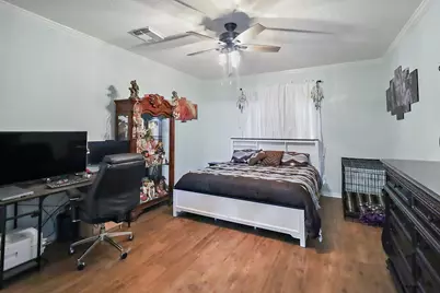 3902 Savell Drive, Baytown, TX 77521 - Photo 15