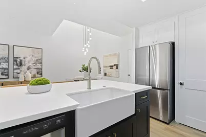 7350 Kirby Drive #21, Houston, TX 77030 - Photo 13