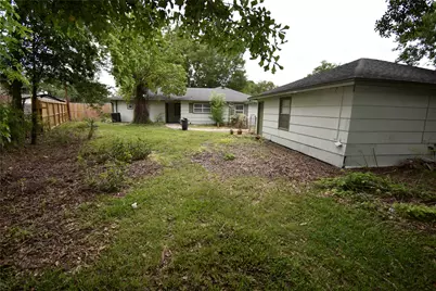1706 Oaks Drive, Pasadena, TX 77502 - Photo 3