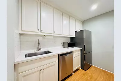 3131 Cummins Street #86, Houston, TX 77027 - Photo 11