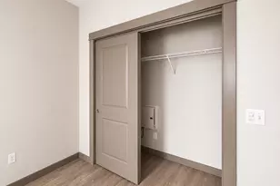 1111 N Durham Dr, Houston, TX 77008 - Photo 3