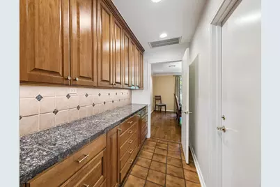922 Old Lake Road, Houston, TX 77057 - Photo 13
