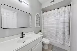 2502 Saltgrass Trail, Deer Park, TX 77536 - Photo 9