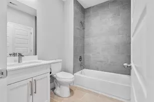 1210 W 17th St, Houston, TX 77008 - Photo 7