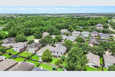 1056 Cabot Cove, Dickinson, TX 77539 - Photo 35