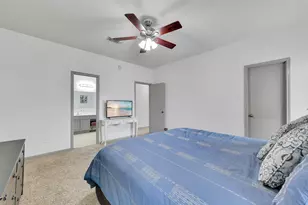 1056 Cabot Cove, Dickinson, TX 77539 - Photo 15
