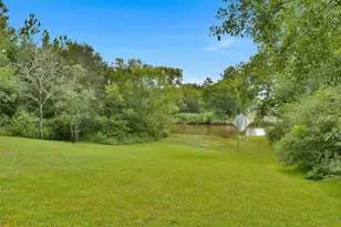1056 Cabot Cove, Dickinson, TX 77539 - Photo 37