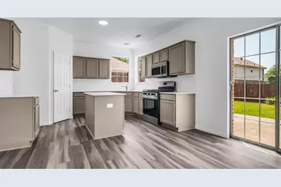 836 Snapdragon Lane, Plano, TX 75075 - Photo 9