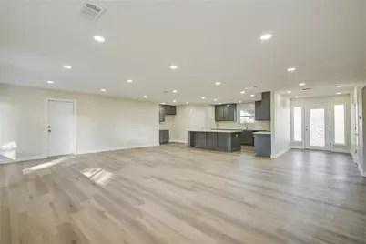 3416 Walnut Drive, Bay City, TX 77414 - Photo 9