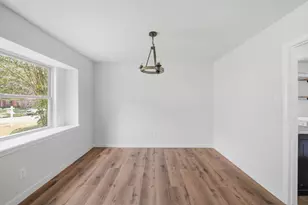 5926 Warm Springs Rd, Houston, TX 77035 - Photo 15