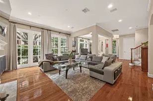 4035 Gramercy St, Houston, TX 77025 - Photo 9