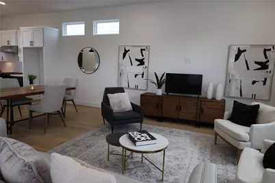 717 W Marcella Street #B, Houston, TX 77091 - Photo 11