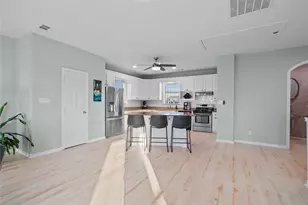 9605 Teichman Rd, Galveston, TX 77554 - Photo 33