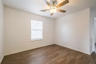 5450 Evergreen Canyon Rd, Houston, TX 77066 - Photo 17