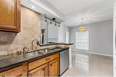 2220 Bering Drive #23, Houston, TX 77057 - Photo 7