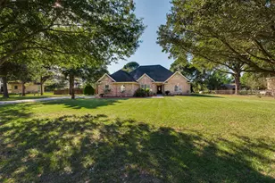 26105 Le Berge Dr, Tomball, TX 77377 - Photo 3