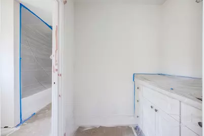 6730 Lindyann Lane, Houston, TX 77008 - Photo 17