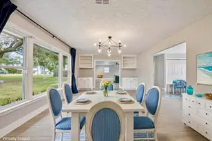 205 W Bayou Dr, Dickinson, TX 77539 - Photo 13