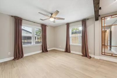 205 W Bayou Drive, Dickinson, TX 77539 - Photo 15