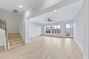 946 Judiway St, Houston, TX 77018 - Photo 11