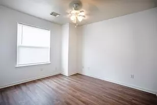 2220 Naomi St, Houston, TX 77054 - Photo 21