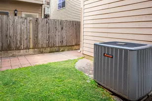 2220 Naomi St, Houston, TX 77054 - Photo 15