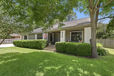511 W Val Verde Street, Brenham, TX 77833 - Photo 3
