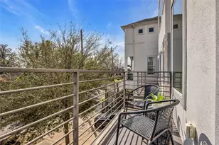 1207 E 28th St, Houston, TX 77009 - Photo 25