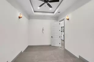 1207 E 28th St, Houston, TX 77009 - Photo 31