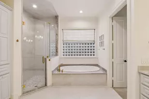 6230 Doliver Dr, Houston, TX 77057 - Photo 25