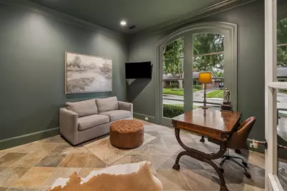 6230 Doliver Drive, Houston, TX 77057 - Photo 11