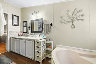 906 Sundown Meadows St, Crosby, TX 77532 - Photo 17