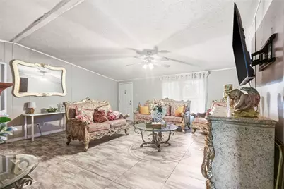 906 Sundown Meadows Street, Crosby, TX 77532 - Photo 7