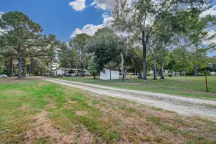 906 Sundown Meadows St, Crosby, TX 77532 - Photo 5