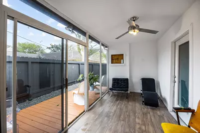 7902 Richmond Avenue, Houston, TX 77063 - Photo 39