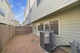 1240 Prince St, Houston, TX 77008 - Photo 27