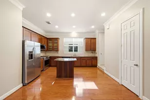 1240 Prince St, Houston, TX 77008 - Photo 7