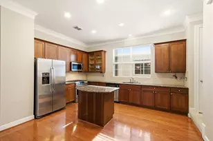 1240 Prince St, Houston, TX 77008 - Photo 9