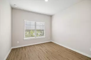 21759 Thicket Point Ln, New Caney, TX 77357 - Photo 17