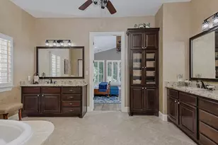 22 Lake Reverie Pl, The Woodlands, TX 77375 - Photo 19